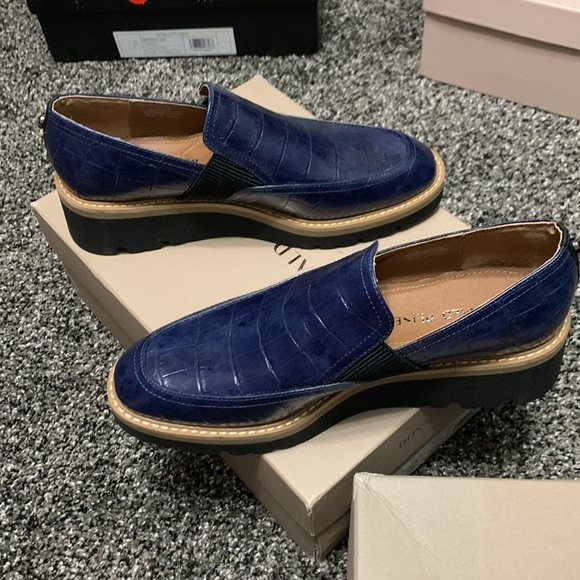 Donald Pliner Trudie Loafer - Picture 9 of 16